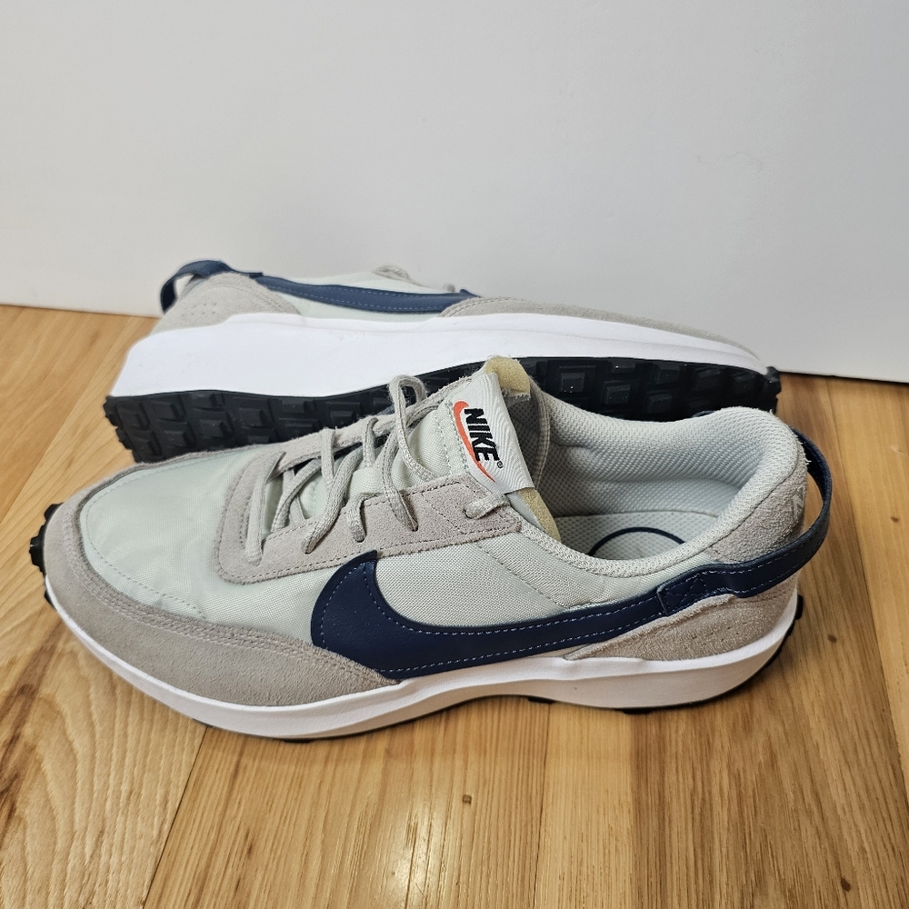 Nike Waffle Debut Light Silver‎ Valerian Blue Sneaker DH9523-005 Women’s Size 10